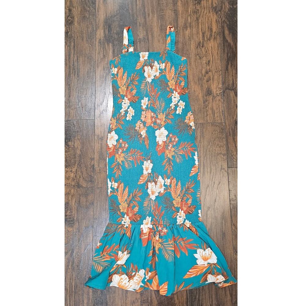 Pretty Garden Dress Size Medium New Floral Green
